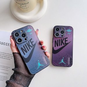 大人気 NIKE / ナイキ iPhone 16/16 Pro/16 Pro Max/15/15 Pro/15 Pro Max/14/14 Pro/14 Pro Max/13/13 Pro/13 Pro Max/12 ケース 人気おすすめ 芸能人愛用[#case2023092518]