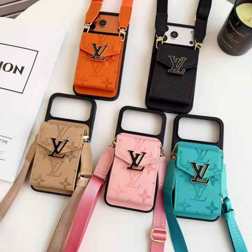 大人気 LOUIS VUITTON ルイヴィトン iPhone 17/17 Pro/17 Pro Max/16/16 Pro/16 Pro Max/15/15 Pro/15 Pro Max/14/14 Pro/14 Pro Max/13/12 ケース ブランド バックポケット付き携帯カバ ー [#case202601127]