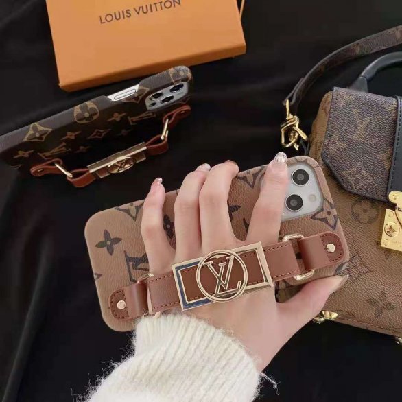 大人気 Louis Vuitton 公式ウェブサイト1：1 スーパーコピー ルイヴィトン M69782 バンパー ドーフィーヌ iPhone 16/16 Pro/16 Pro Max/15/15 Pro/15 Pro Max/14/14 Pro/14 Pro Max/13/13 Pro/12/11/XS/8/7 Plus カバー